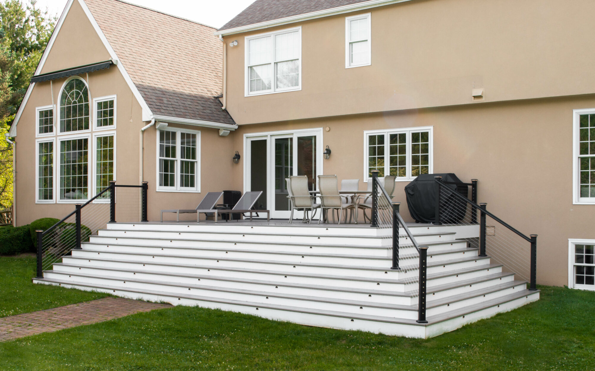 Azek deck with cable railing