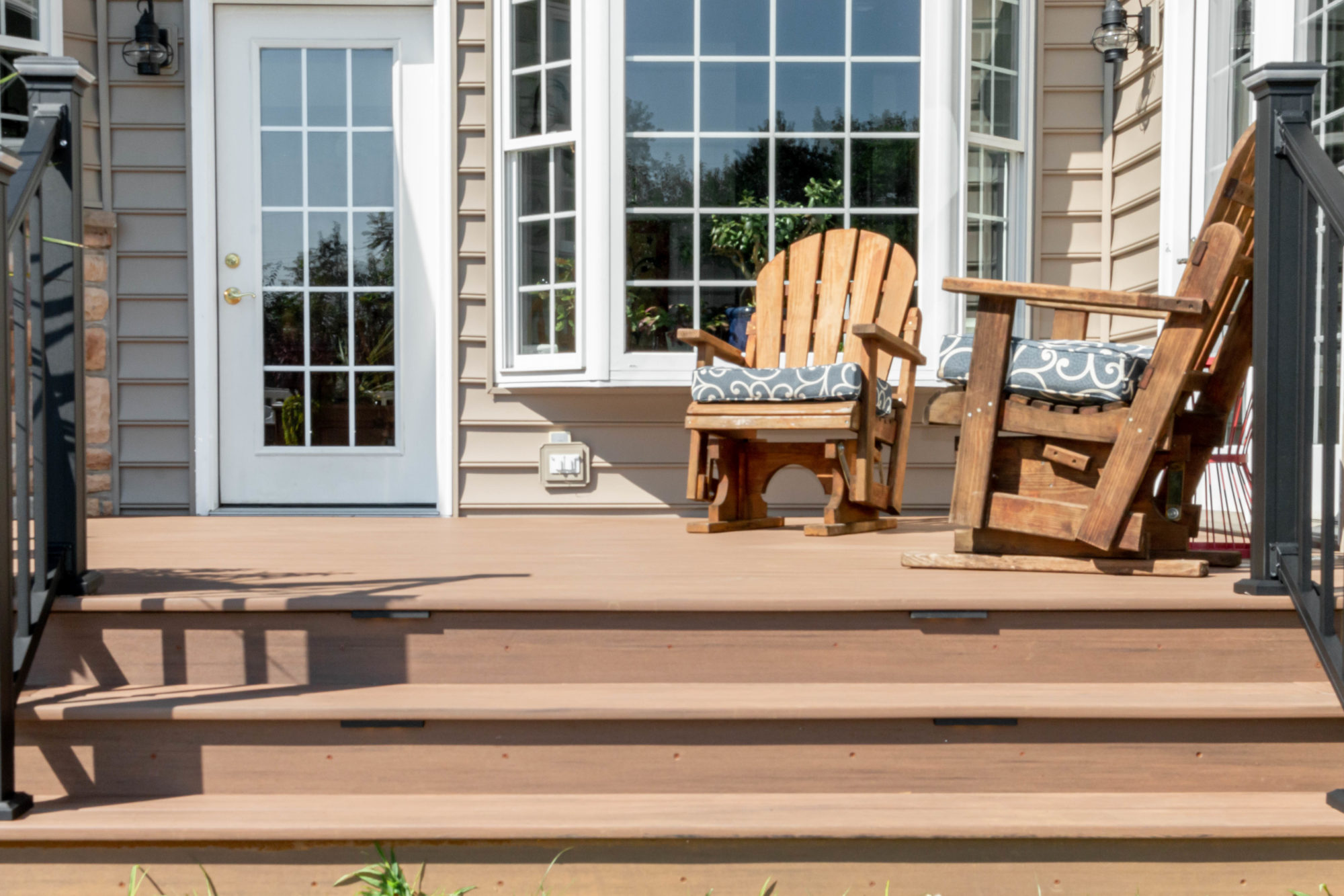 Deck with built in bench
