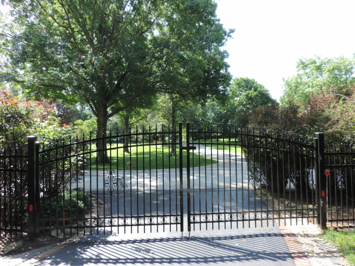 ornamental driveway gate