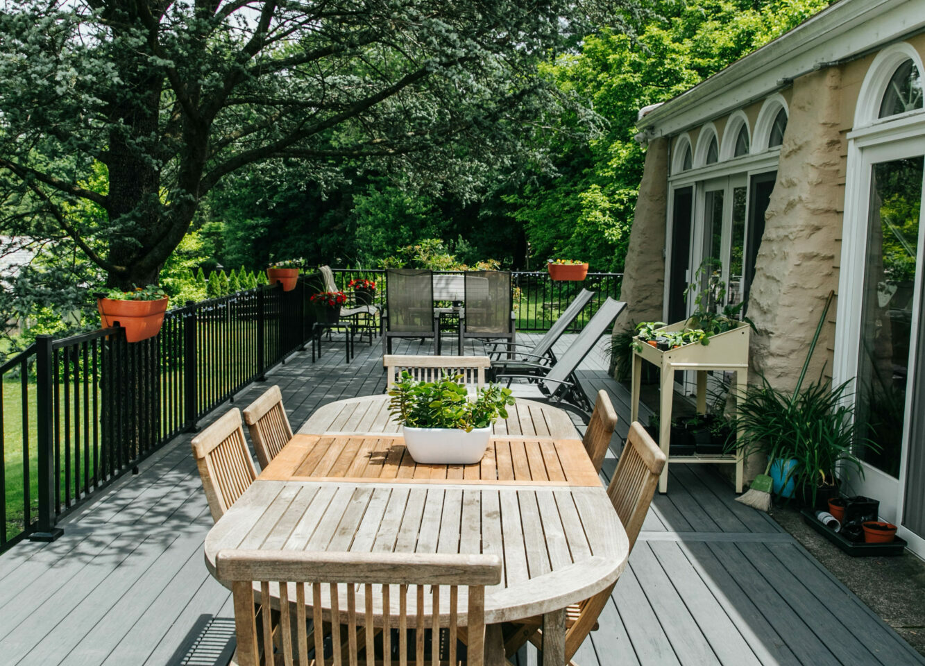 Wrap around deck